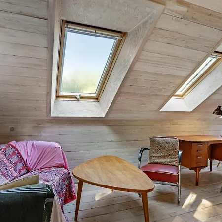 Stunning In With Kitchen Semesterbostad